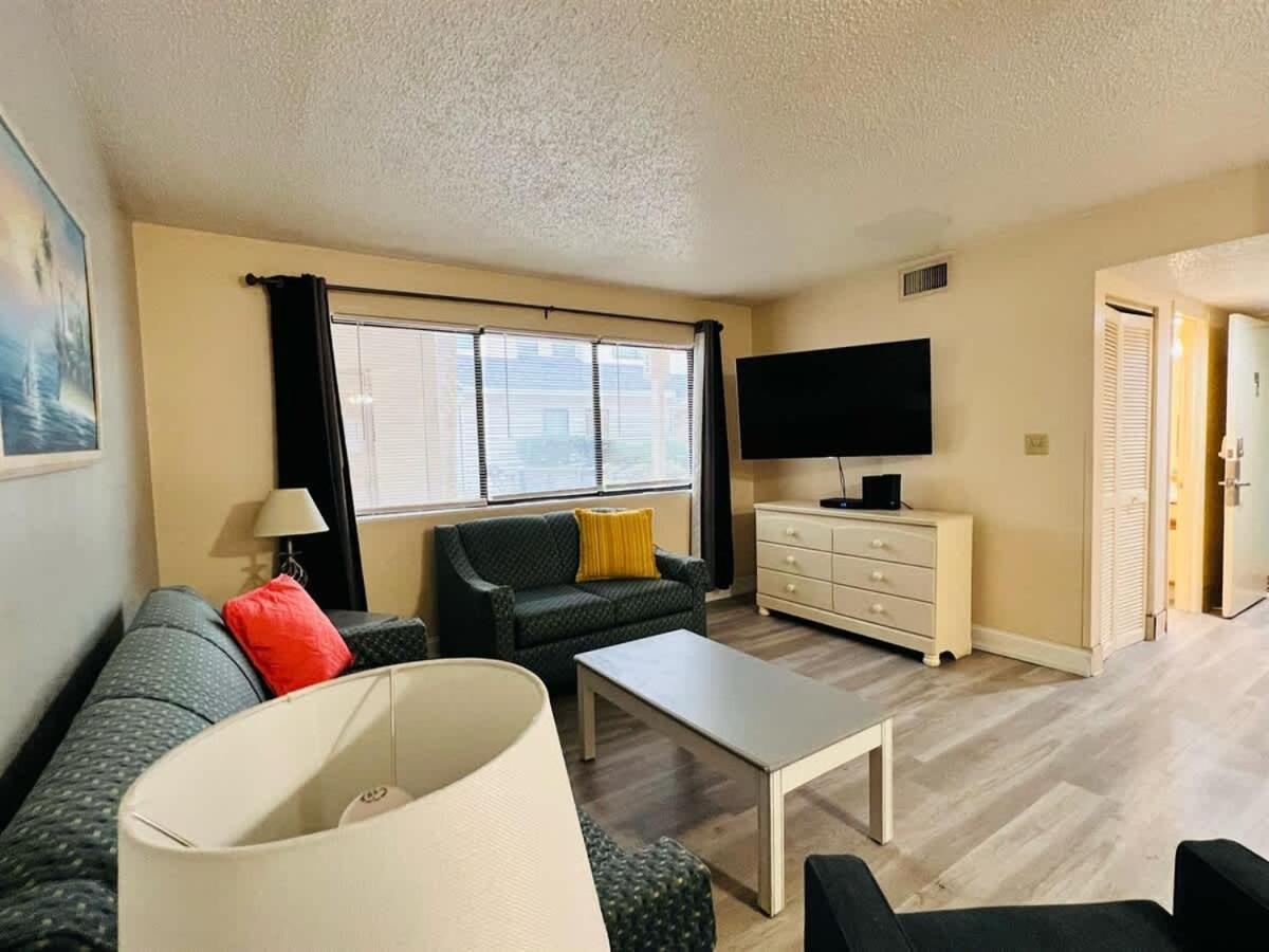 *A Family Retreat*Pool*Steps To The Beach*Approved Dogs*D18-9 Myrtle Beach Dış mekan fotoğraf