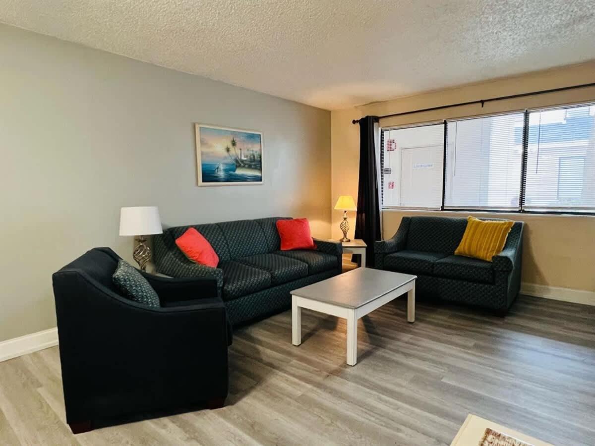 *A Family Retreat*Pool*Steps To The Beach*Approved Dogs*D18-9 Myrtle Beach Dış mekan fotoğraf